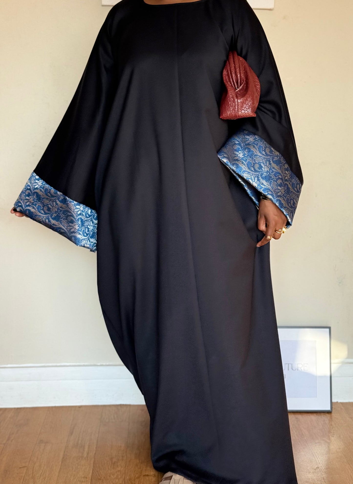 Abaya LAYA