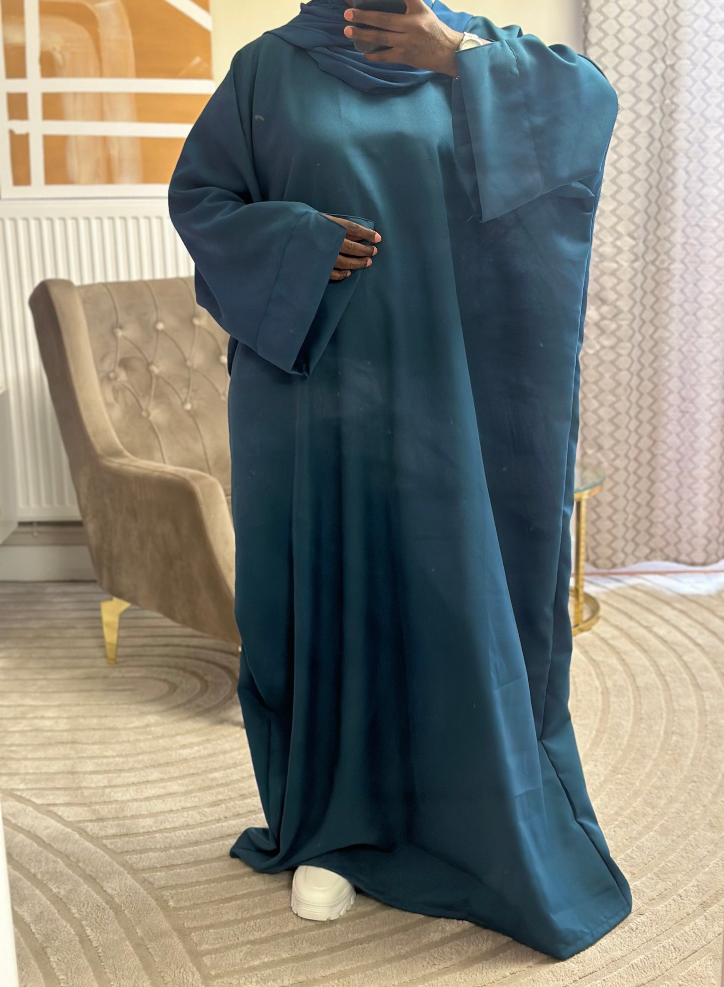 Abaya NARYA