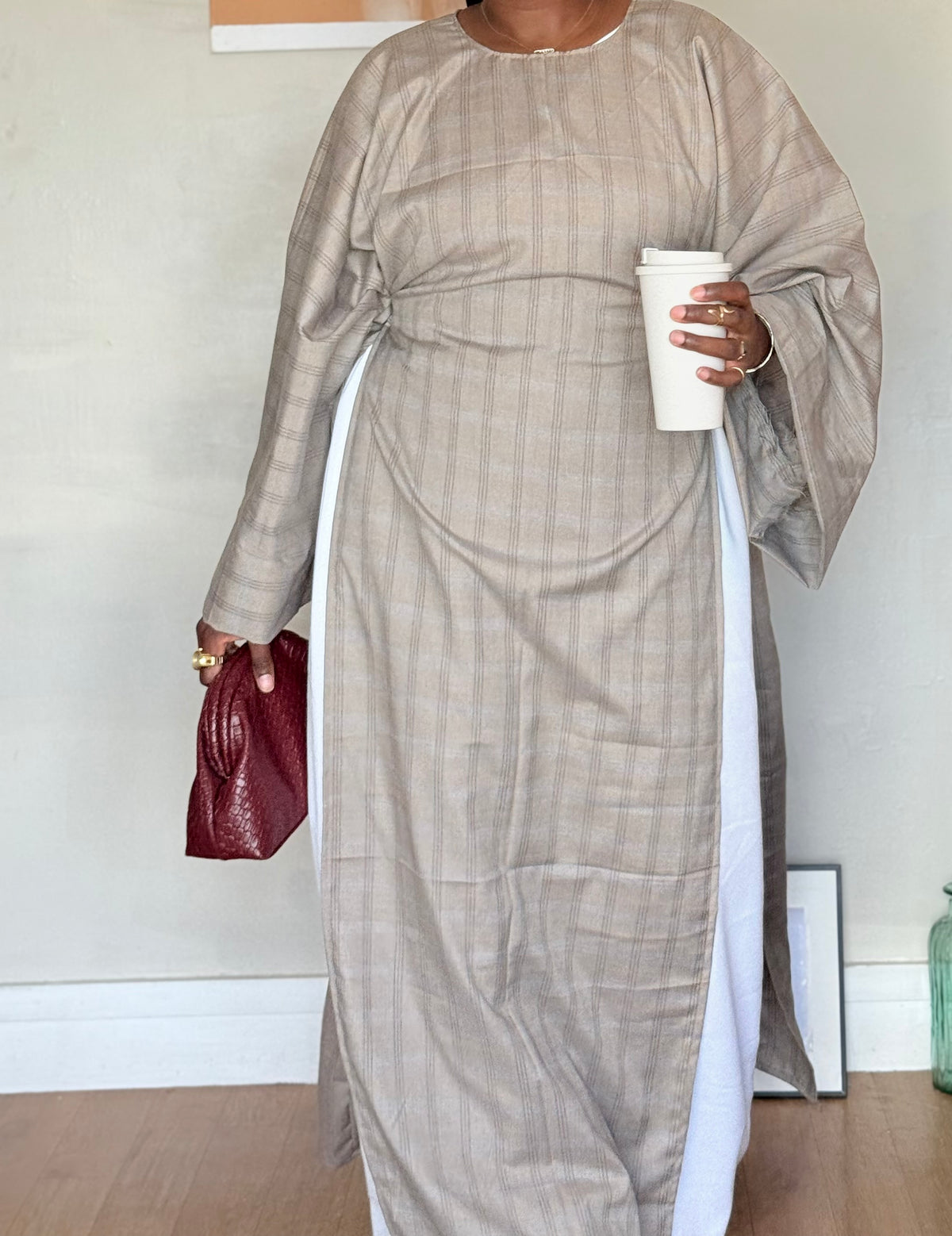 TAHYRSHI BEIGE